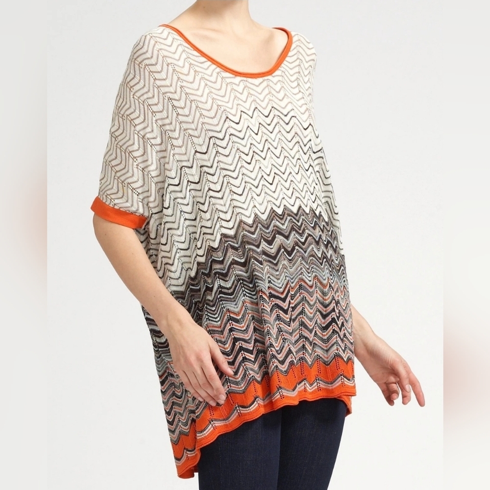 BCBG One Size Max Azria Silk Blend Chevron Poncho Knit Sweater‎ Top
